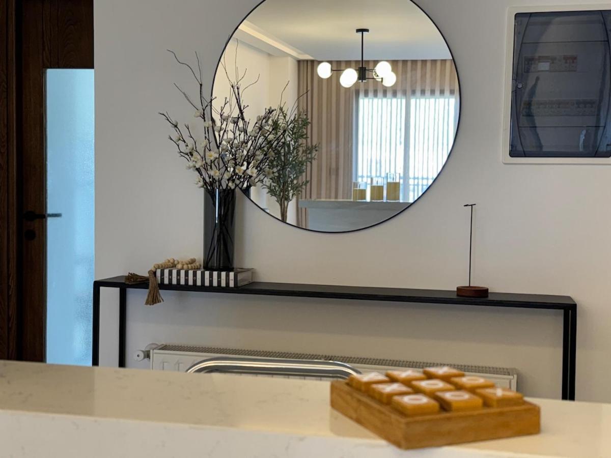 Layali , La Ou Commence Le Voyage Interieur Apartment Tunis