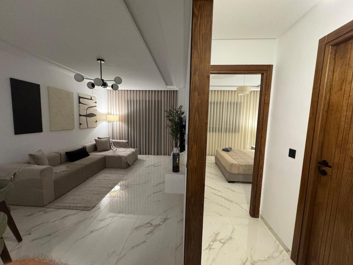 Layali , La Ou Commence Le Voyage Interieur Apartment Tunis