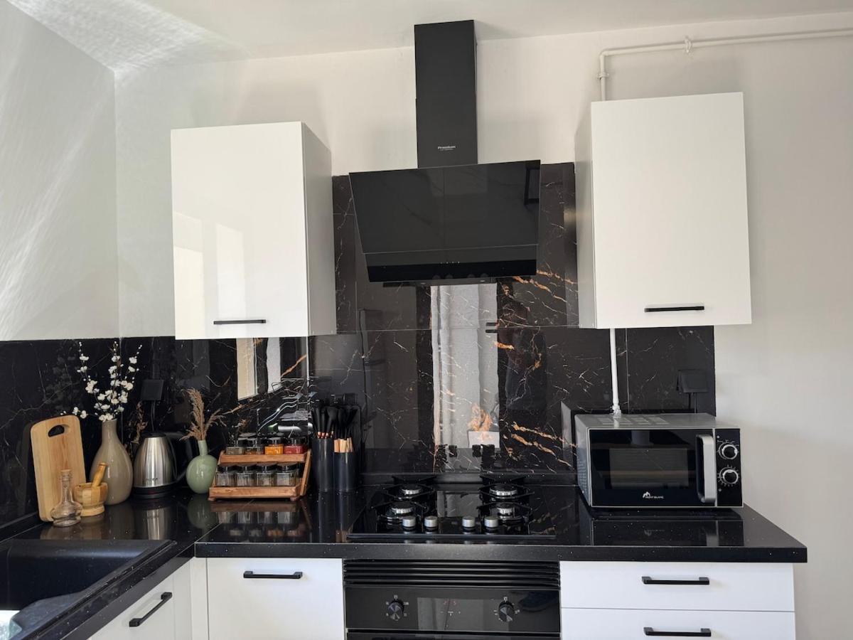 Layali , La Ou Commence Le Voyage Interieur Apartment *