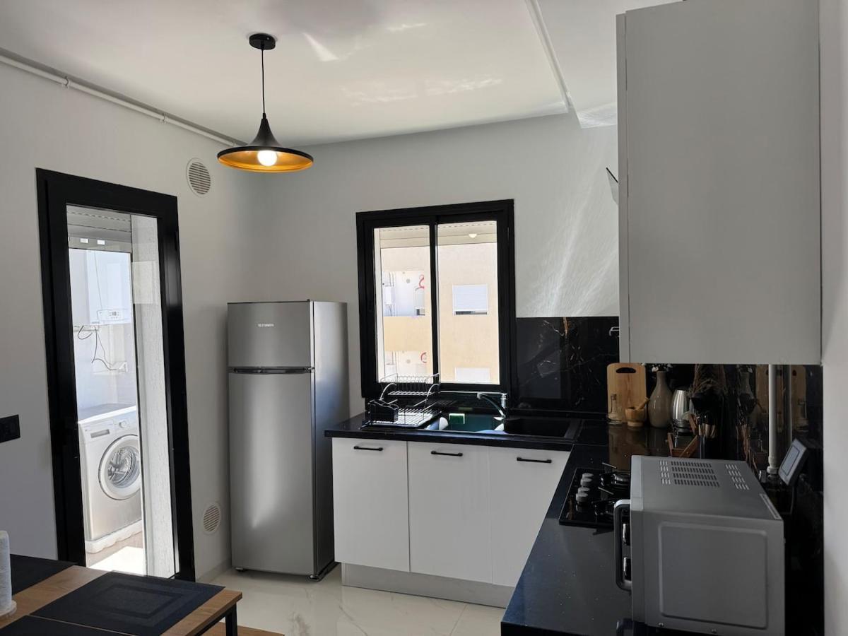 Layali , La Ou Commence Le Voyage Interieur Tunis