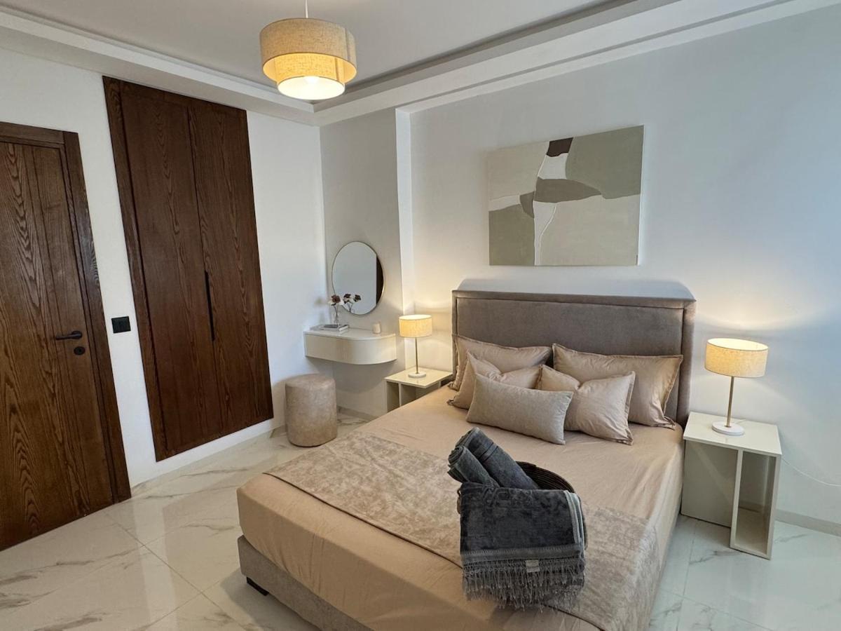 Layali , La Ou Commence Le Voyage Interieur Tunis