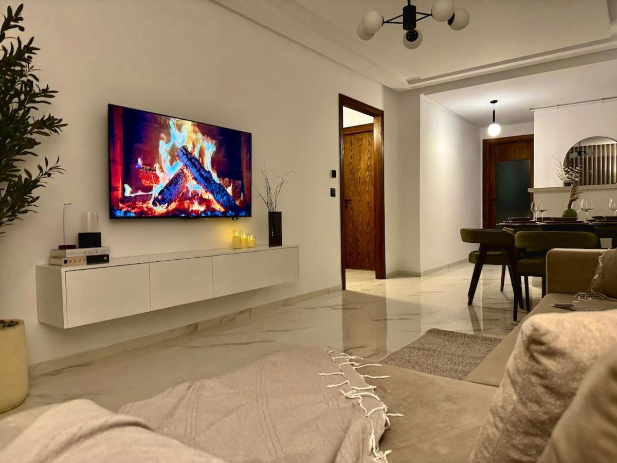 Layali , La Ou Commence Le Voyage Interieur Tunis